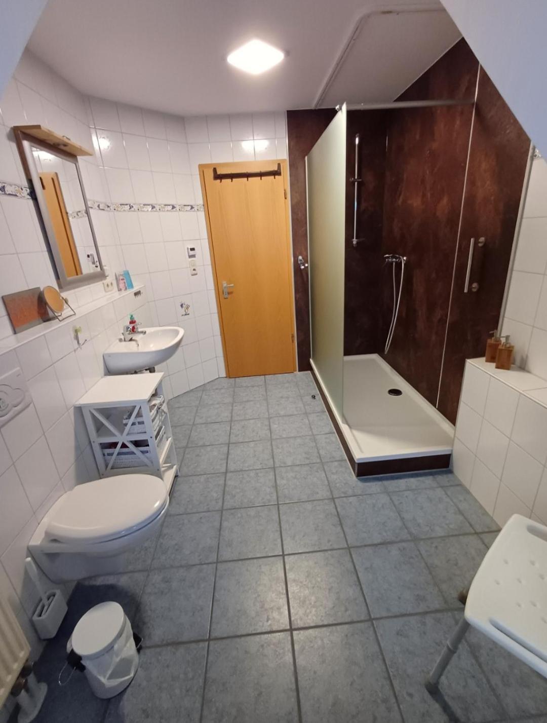 Tallhouse Apartment *